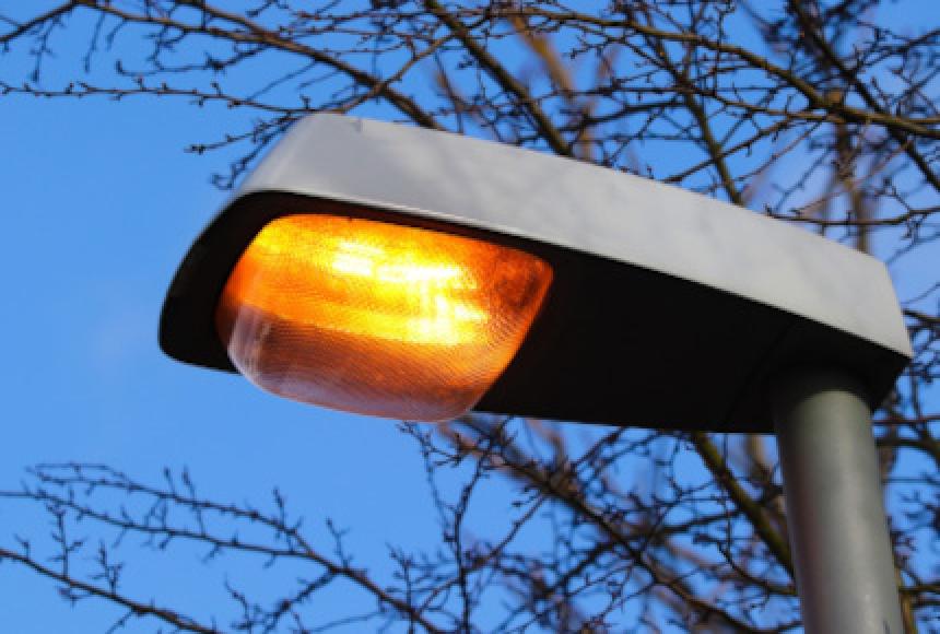 Wymiana opraw nieenergooszczędnych na nowe oprawy typu LED